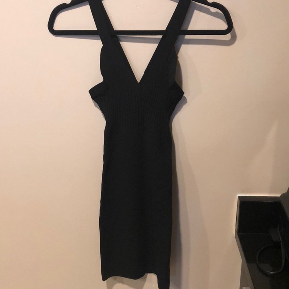 Papaya Dresses & Skirts - Black V-Neck Ribbed Tank Stretch Sweater Dress